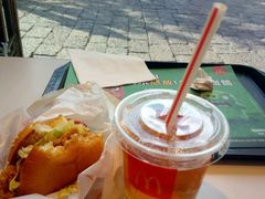 -麦当劳(丽江玉河广场店)