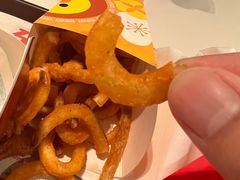 扭扭薯条-麦当劳(水坑尾街店)