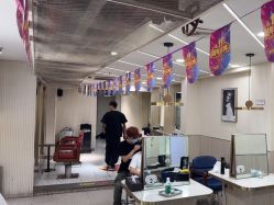-PE SALON