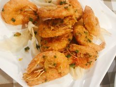 -新大咀港式茶餐厅(宝山万达店)