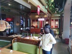 -湘阁里辣(南岭购物广场店)