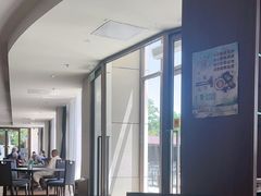 -静之湖湖畔餐厅