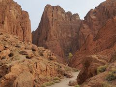 -天山神秘大峡谷