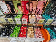 -VENCHI 闻绮(北京国贸商城店)