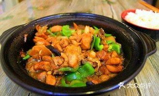 美鑫黄焖鸡米饭(北岸店)