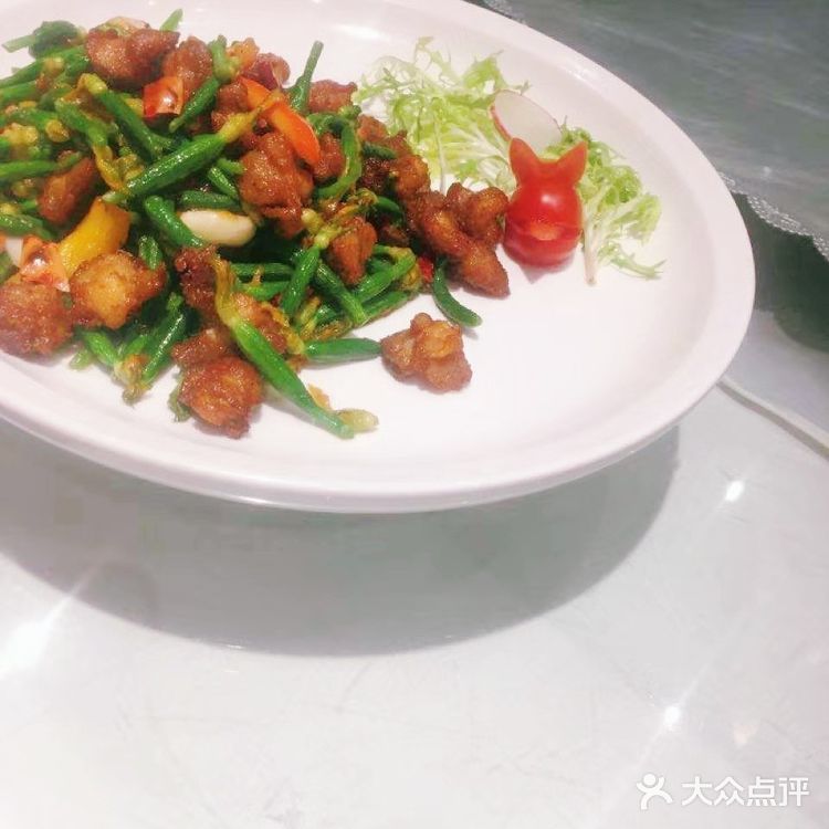 不会说也不会说腻，味道刚刚好，酱调的刚刚好上色