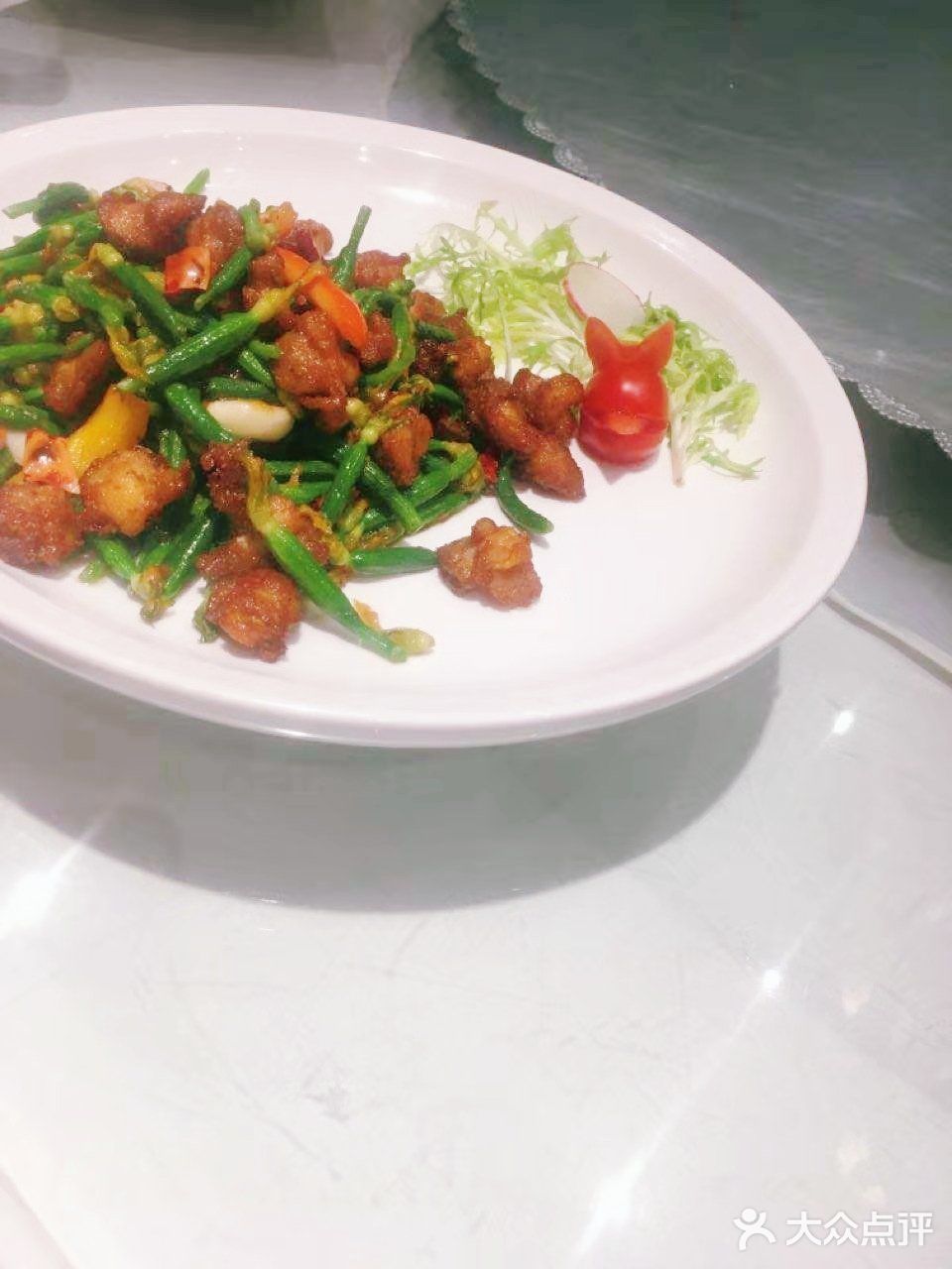 不会说也不会说腻，味道刚刚好，酱调的刚刚好上色