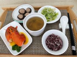 -海豚湾高端月子会所(黄浦店)