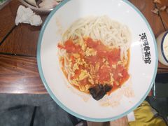 -浑河春面馆·老北京非遗鹿角面(良乡店)