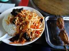 鱼香肉丝盖饭不要青椒-西域美食(西直门南小街店)