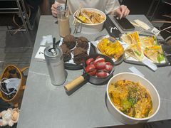 -W COLLECTIVE  DESSERT SHOP