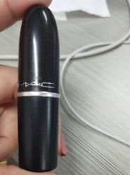 -M·A·C