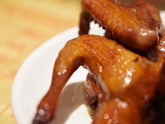 招牌烤乳鸽-石岐佬中山菜馆(张溪店)