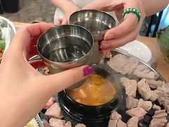 -江南猪肉商会无限续吃(弘大店)