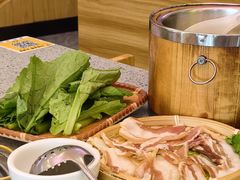 -阿婆情腊排骨火锅(金虹路店)