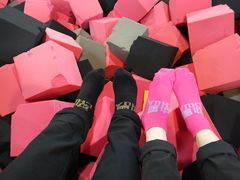 -嘿哟动霸CHUA·新潮玩运动娱乐中心·蹦床滑冰团建乐园