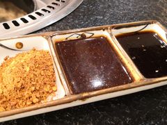 -炙忧烤肉屋(中国铁建广场店)