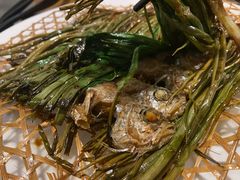 葱烤小黄鱼-建国328 本帮小馆·面馆