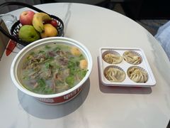 -南京钟山宾馆(江苏省会议中心)