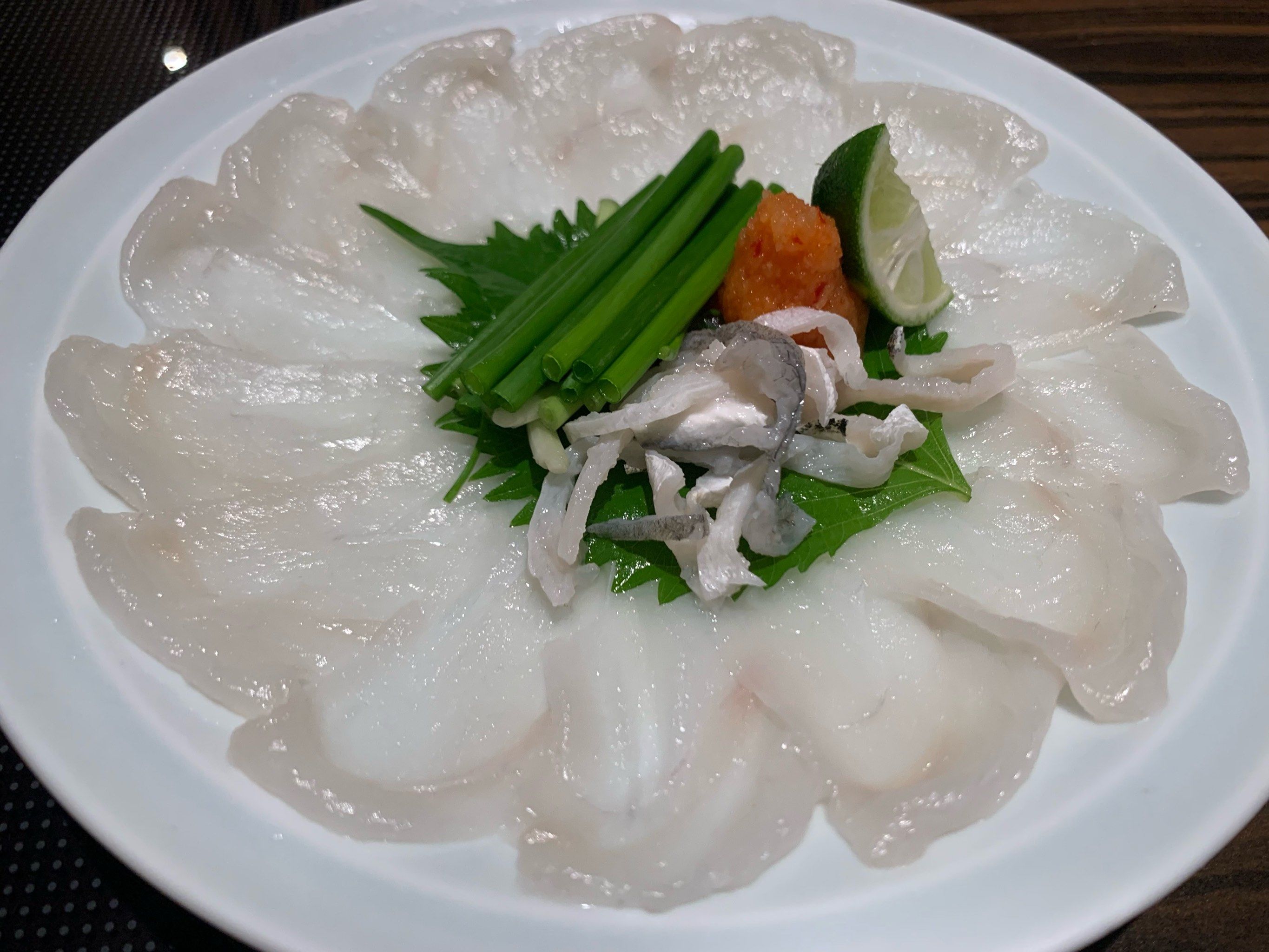 生鱼片的鲜嫩滋味 野生河豚🐡