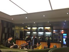 等位区-芙蓉凰花园酒楼