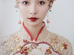 -金夫人化妆摄影职业培训学校