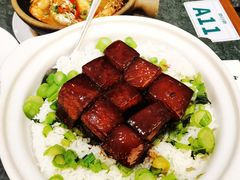 -新白鹿餐厅(湖滨银泰IN77C区店)