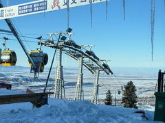 -丝绸之路山地度假区滑雪场