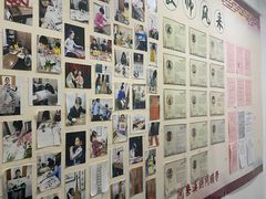 -秦汉胡同书法国画古筝围棋书院(漕宝日月光分馆)