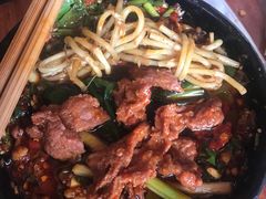 -牛华八婆麻辣烫(起源店)