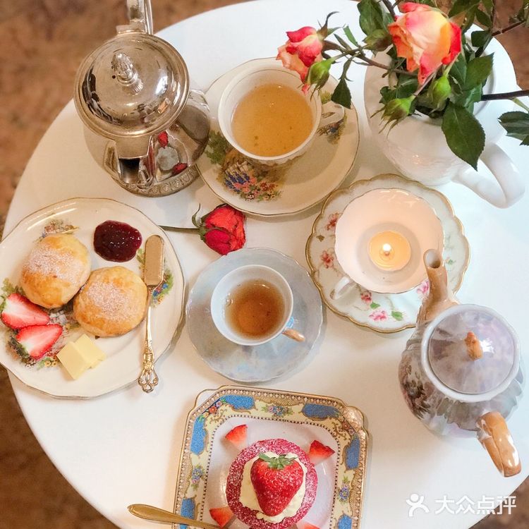 挂壁和画册，都特别又精致