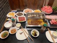 -百年川椒重庆老火锅(光谷店)