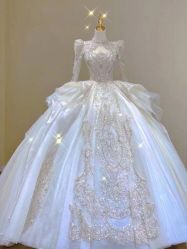 -南京宝娜嫁衣婚纱礼服馆(中央路店)