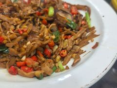 -湖南人家湘菜馆(镇江路店)