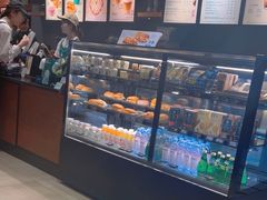 -星巴克(上海虹桥新天地二店)
