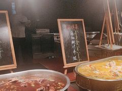 -君来湖滨饭店·玫瑰园