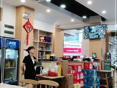 大堂-江城燕子大排档(江汉路步行街店)