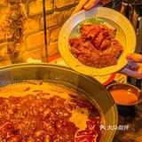 太原｜院子里吃辣火锅🔥也太有过年的氛围啦！