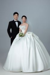 -MAO亲爱的猫婚纱摄影工作室