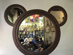-莓园冰淇淋店
