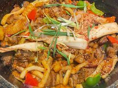 德枭大杂烩炕羊排-清真.德枭炕肉店.青海菜(大新街夜市店)