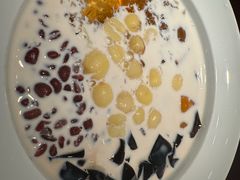 -RUXU入续糖水铺与包(卓悦中心店)