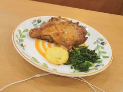 -萨莉亚意式餐厅(特力时尚汇店)