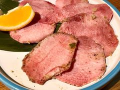上等牛舌-炼火烤肉店