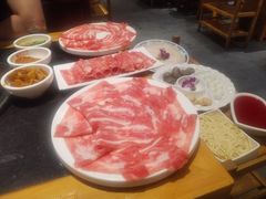 -董家湾重庆老火锅(嘉华店)