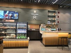 -星巴克臻选(郑州中原万达店)