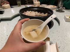 -烹然四季椰子鸡火锅(团结湖总店)