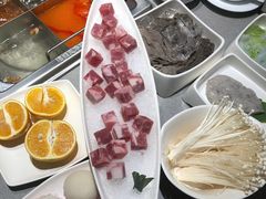 -海底捞火锅鲜切牛肉主题店(长寿路店)