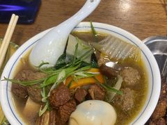 -秦君宝手擀菠菜面(金花路店)