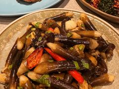 -半山腰·云南菜(侨福芳草地店)